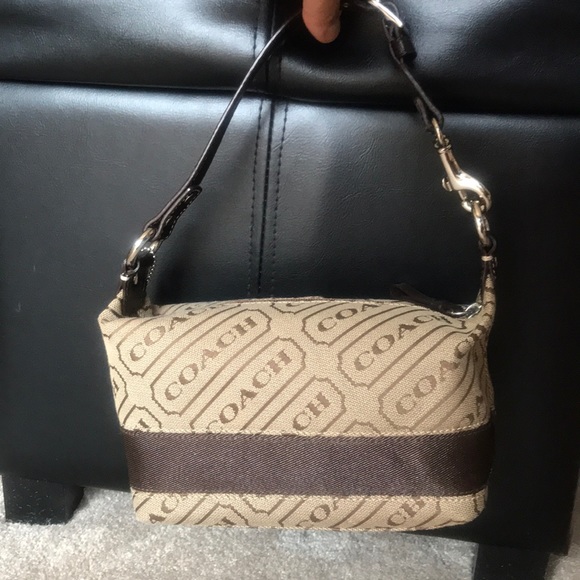 Petite Coach shoulder bag - Picture 2 of 7
